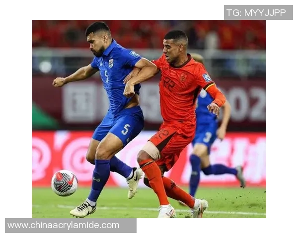 阿兰在足球界的传奇故事与成就解析 阿兰在足球界的传奇故事与成就解析